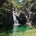 Malathro Olympus Ξενοδοχείο με διαμερίσματα 4*
