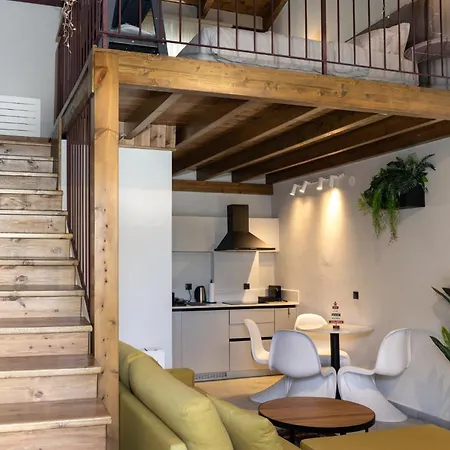 公寓式酒店 Malathro Olympus