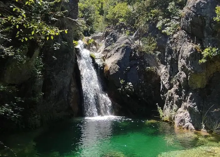 Malathro Olympus 公寓式酒店 4*